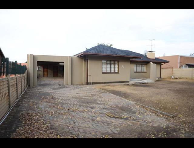 3 BEDROOM HOUSE FOR SALE IN VANDERBIJLPARK SE 1